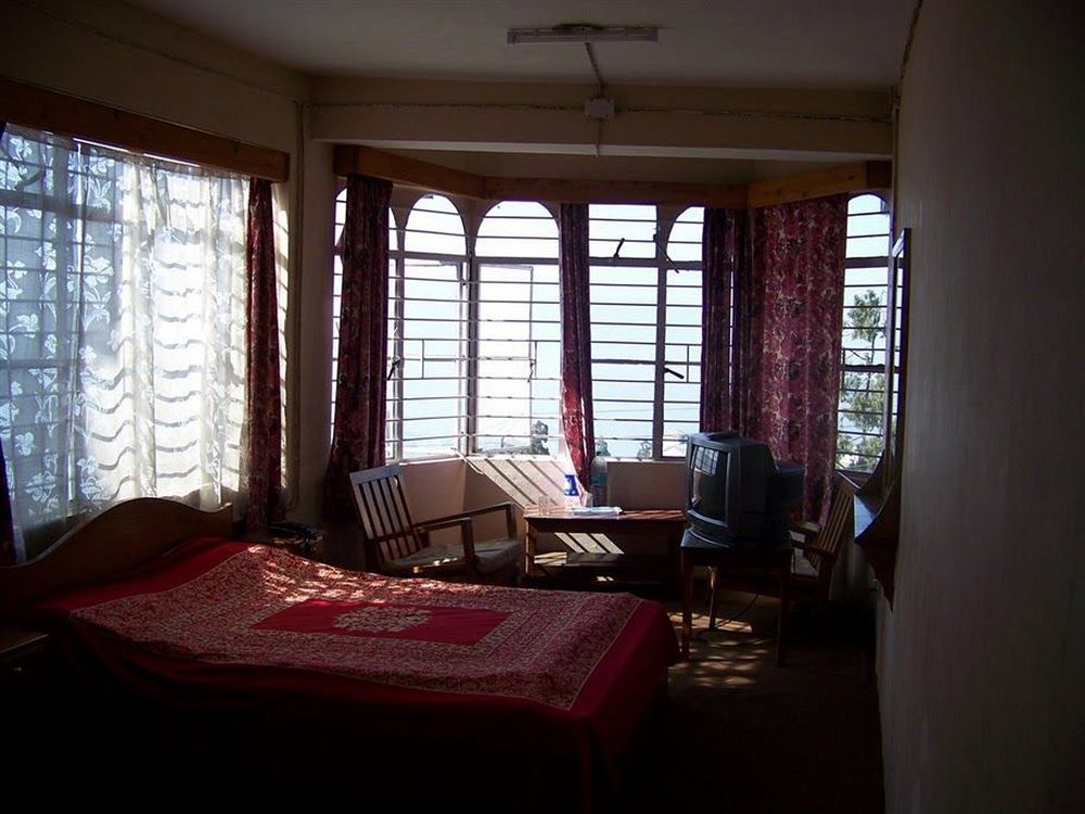 Old - Main Bellevue Heritage Hotel Darjeeling  Exterior foto