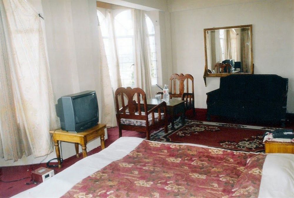 Old - Main Bellevue Heritage Hotel Darjeeling  Exterior foto