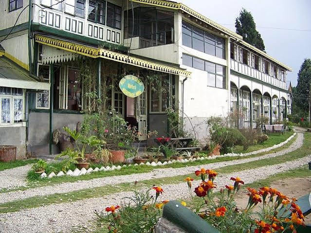 Old - Main Bellevue Heritage Hotel Darjeeling  Exterior foto
